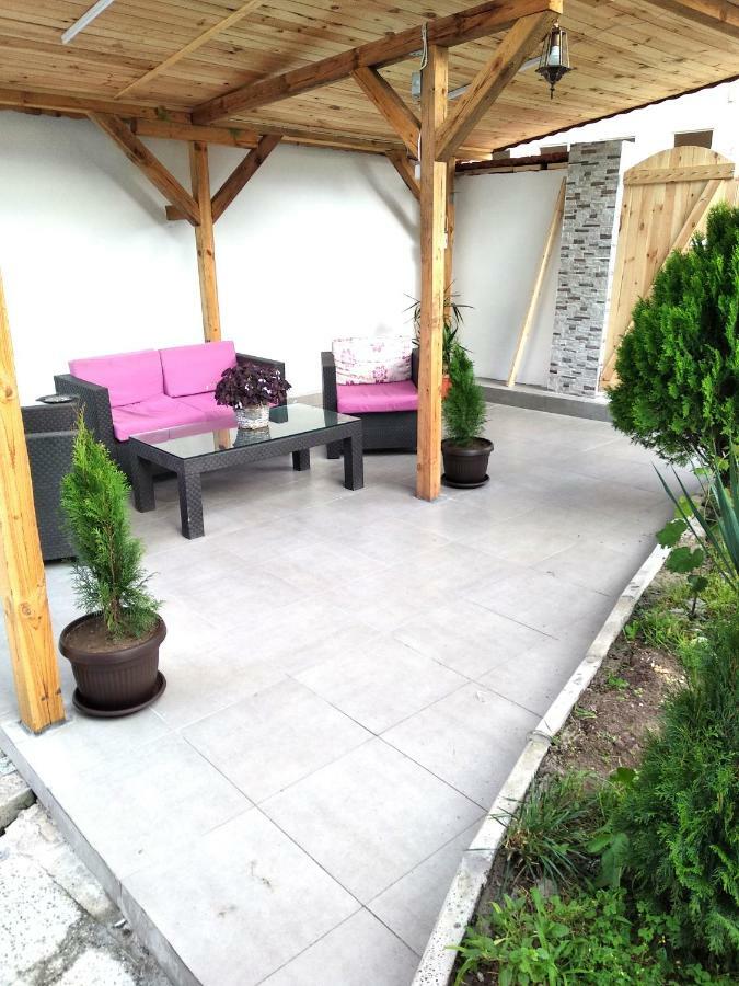 Къща Карби Kŭrdzhali Exteriör bild